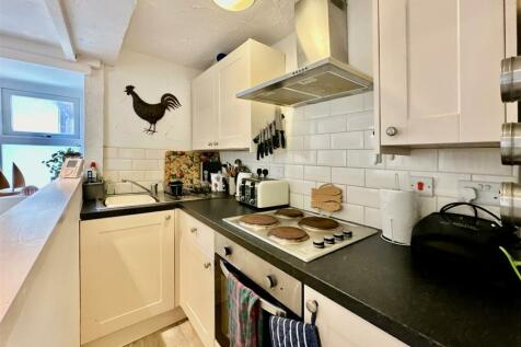 Kitchen.JPG