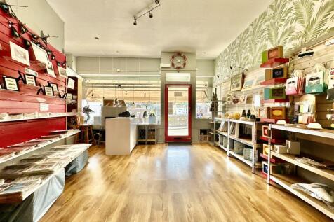Shop 6.jpg