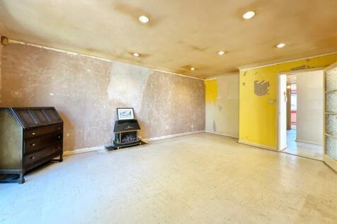 Living Room From Kitchen.JPG
