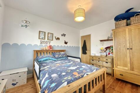 Bedroom  2.jpg