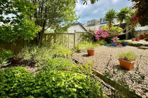 Base Of Garden.JPG