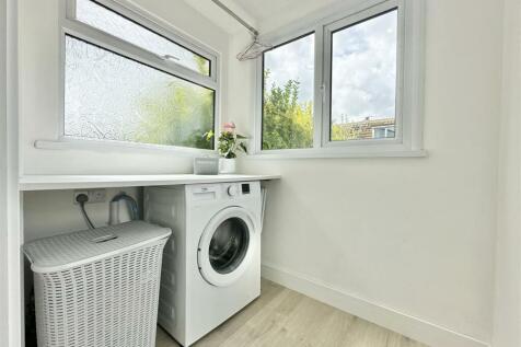 Utility Room.jpg