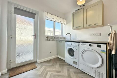 Utility Room.jpg