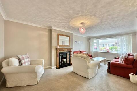 Living_Room.jpg