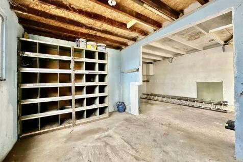 Garage  Inside.jpg