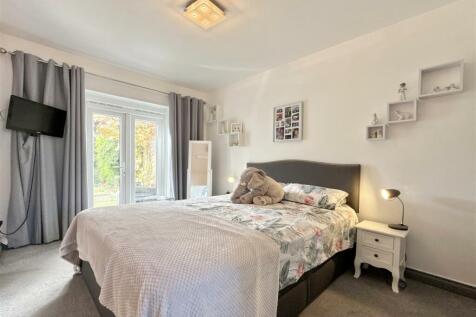 Bedroom  1.jpeg