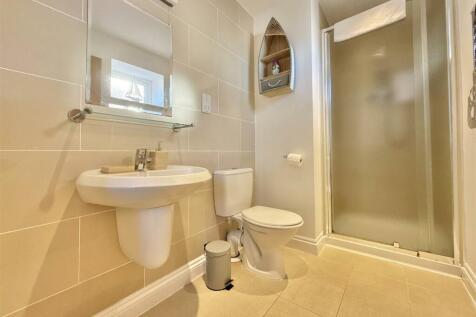 Shower  Room.jpeg