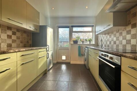 kitchen Into Rear Garden.JPG