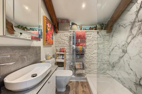 Main Shower Room.JPG