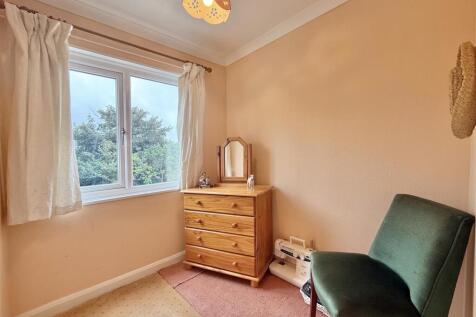 Bedroom 3 - Study.jpeg