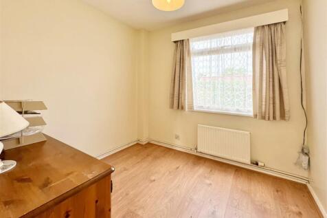 Bedroom 3.JPG