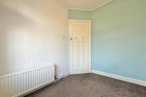 Bedroom 2.jpeg
