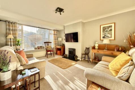 Living_Room.jpeg