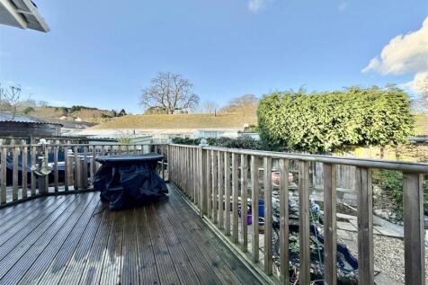 Rear  Deck.jpeg