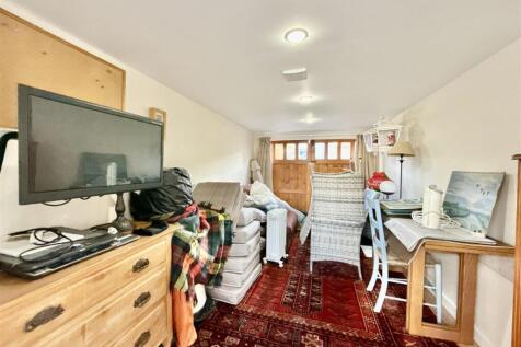 Garage - Studio.jpeg