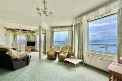 Torbay House_Lounge.JPG