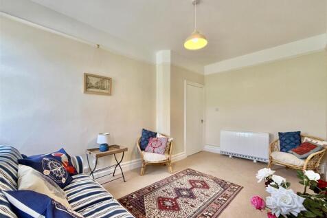 Living Room.jpg