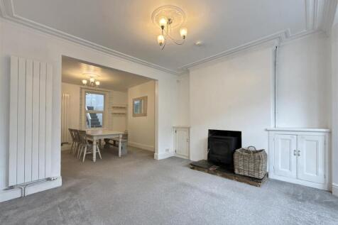 Living  Room.JPG