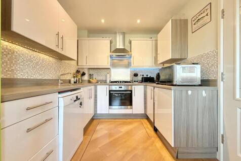 Kitchen.JPG