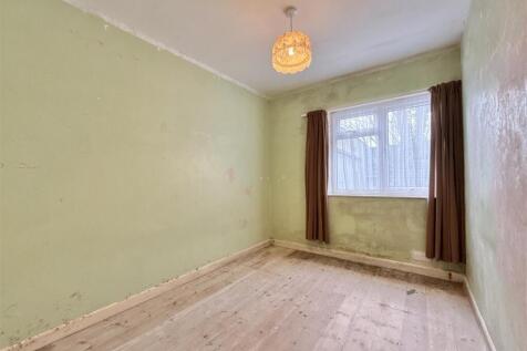 Bedroom 3.jpg