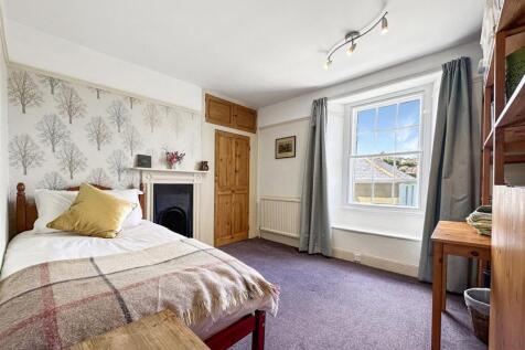 Bedroom 3.JPG