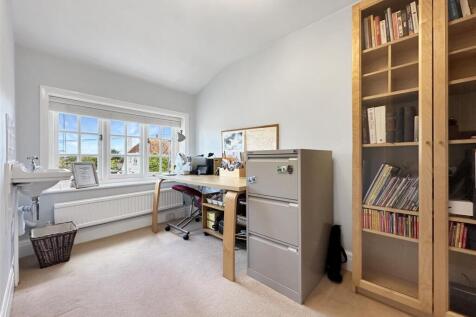 Upstairs Study.JPG