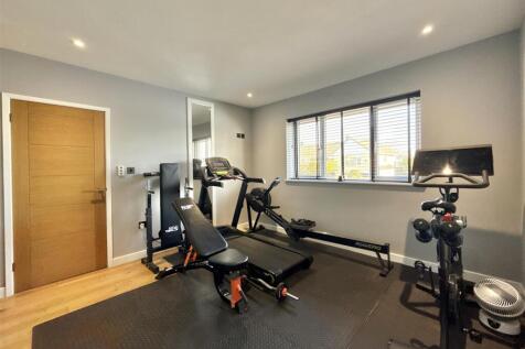 Home Gym - Bedroom 4.jpeg