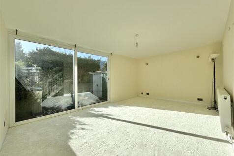 Living Room.jpeg