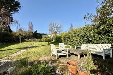 Rear  Garden.jpeg