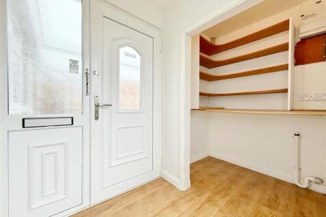 Entrance Hall.JPG