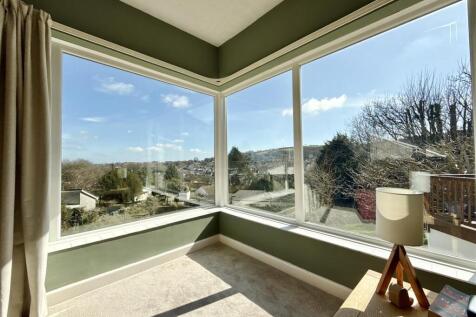 Lounge Window.JPG