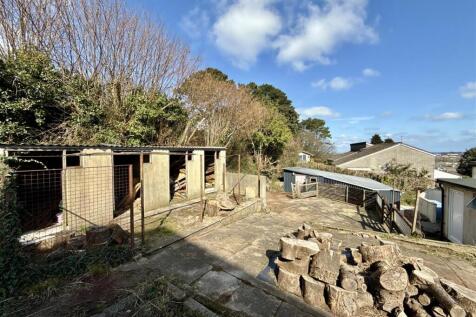 Rear Outbuildings.JPG