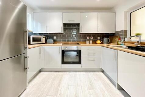 4 St Peters Hill 3.JPG