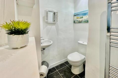 4 St Peters Hill 14.JPG