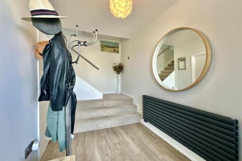 Entrance Hall.jpg