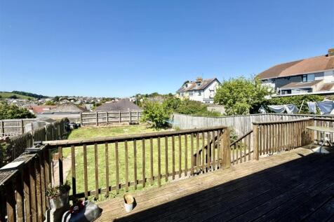 Rear  Deck.jpeg