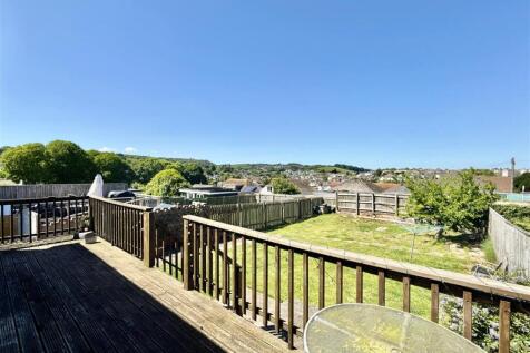 Rear Deck.jpeg