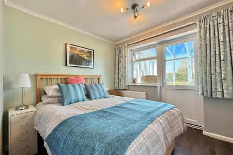 Bedroom  2.jpg