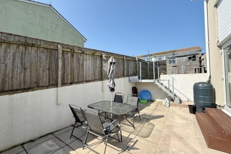 Patio Area.jpg