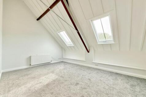 Living Room.JPG