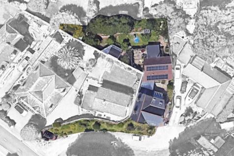 Coombe Bank Lodge - Overhead.jpg