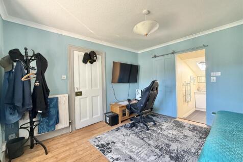 Coombe Bank Lodge - Upper  Lounge.jpg