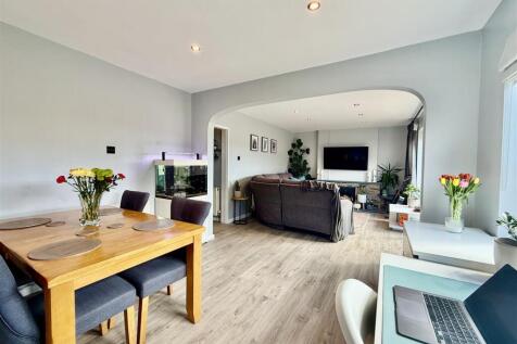 Lounge Dining Room.jpg
