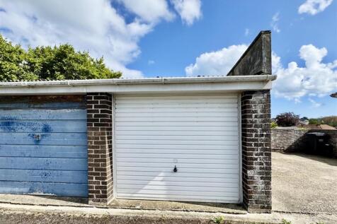Garage.jpg