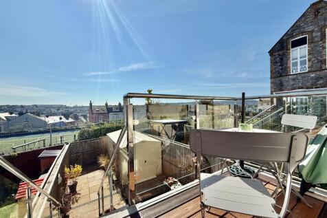 Kitchen Balcony.jpg