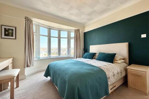 Bedroom  1.jpeg
