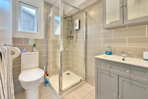 Annex En Suite.JPG