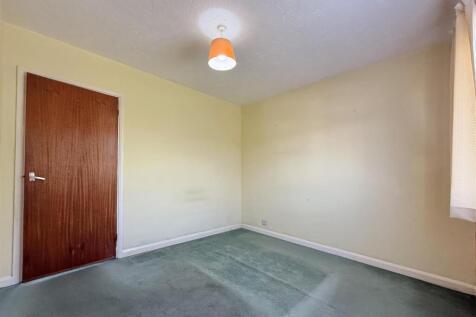 Bedroom  2.jpg