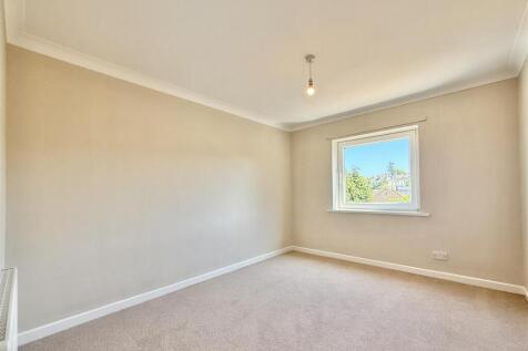 Bedroom 2.jpeg