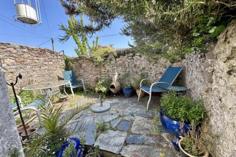 Rear Garden.jpeg